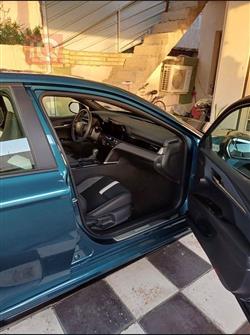 تۆیۆتا کامری